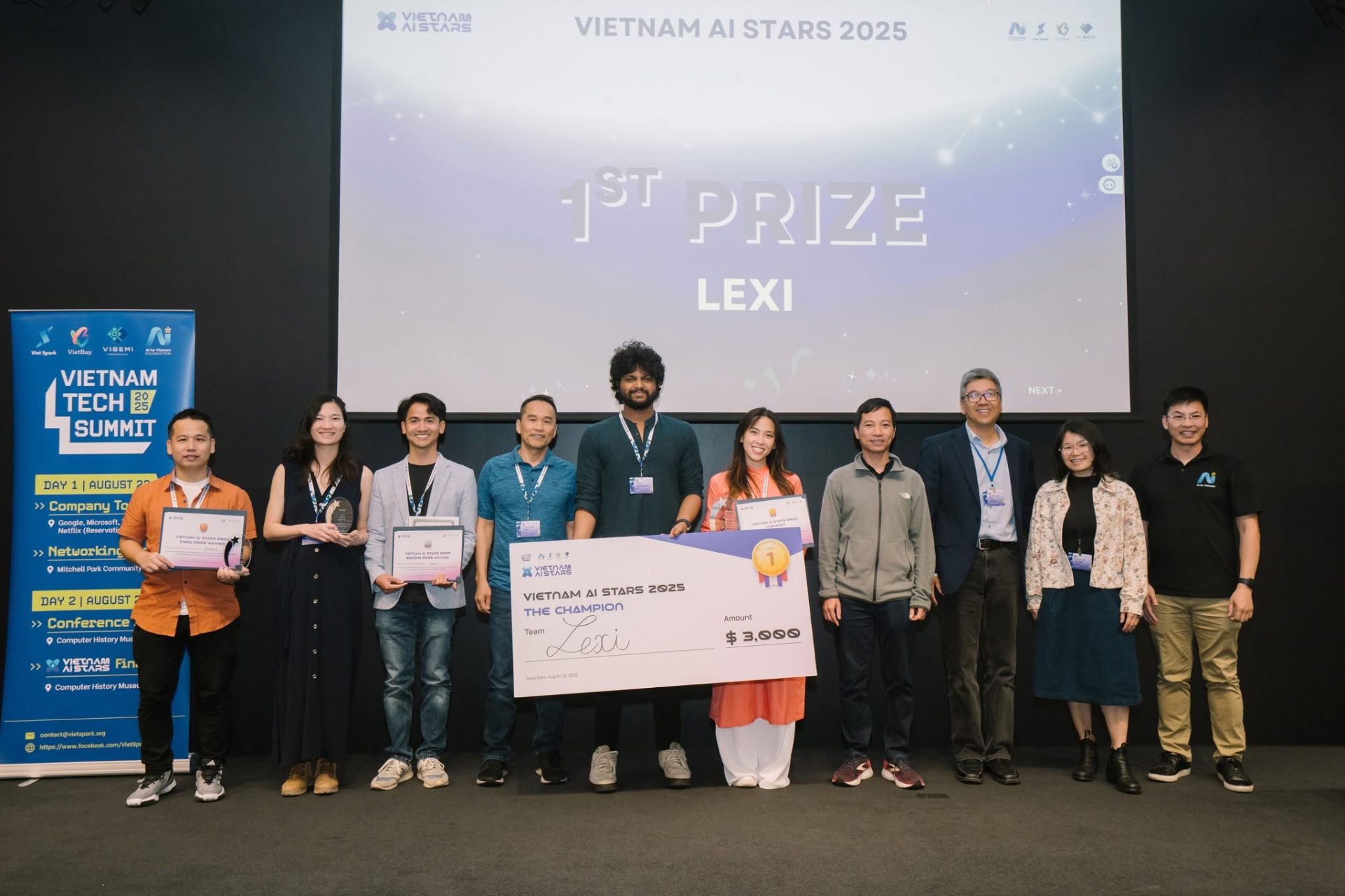 Vietnam AI Stars 2025 first-prize winners on stage at Vietnam Tech Summit