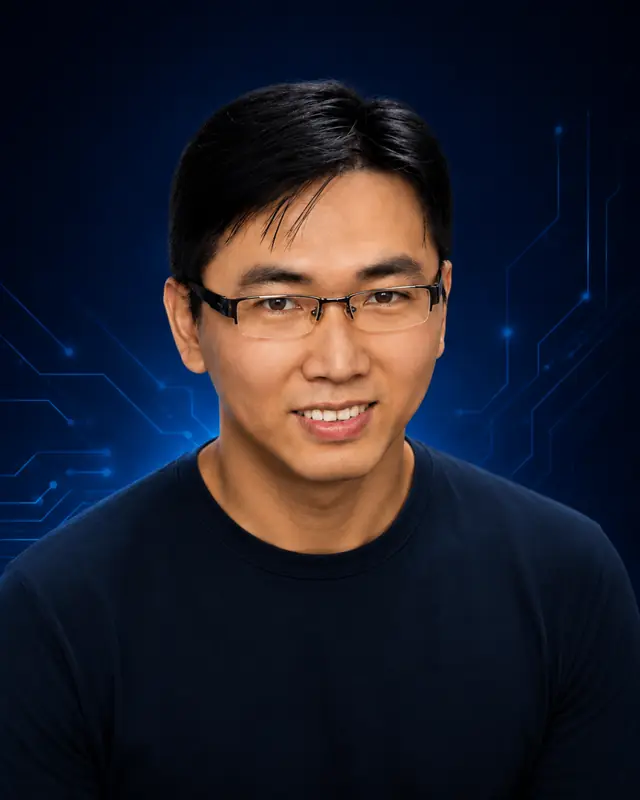 Tri Huynh portrait
